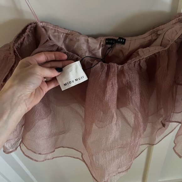 BARBIE INSPO BLUSH TULLE CROP TOP - VICI COLLECTION - NWT! SIZE - S - Picture 4 of 7